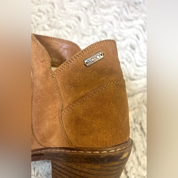 Roxy Women’s Cassidy Leather Ankle Boots 
Surfer Boho Minimalist Indie 
Size 7 - Picture 9 of 11